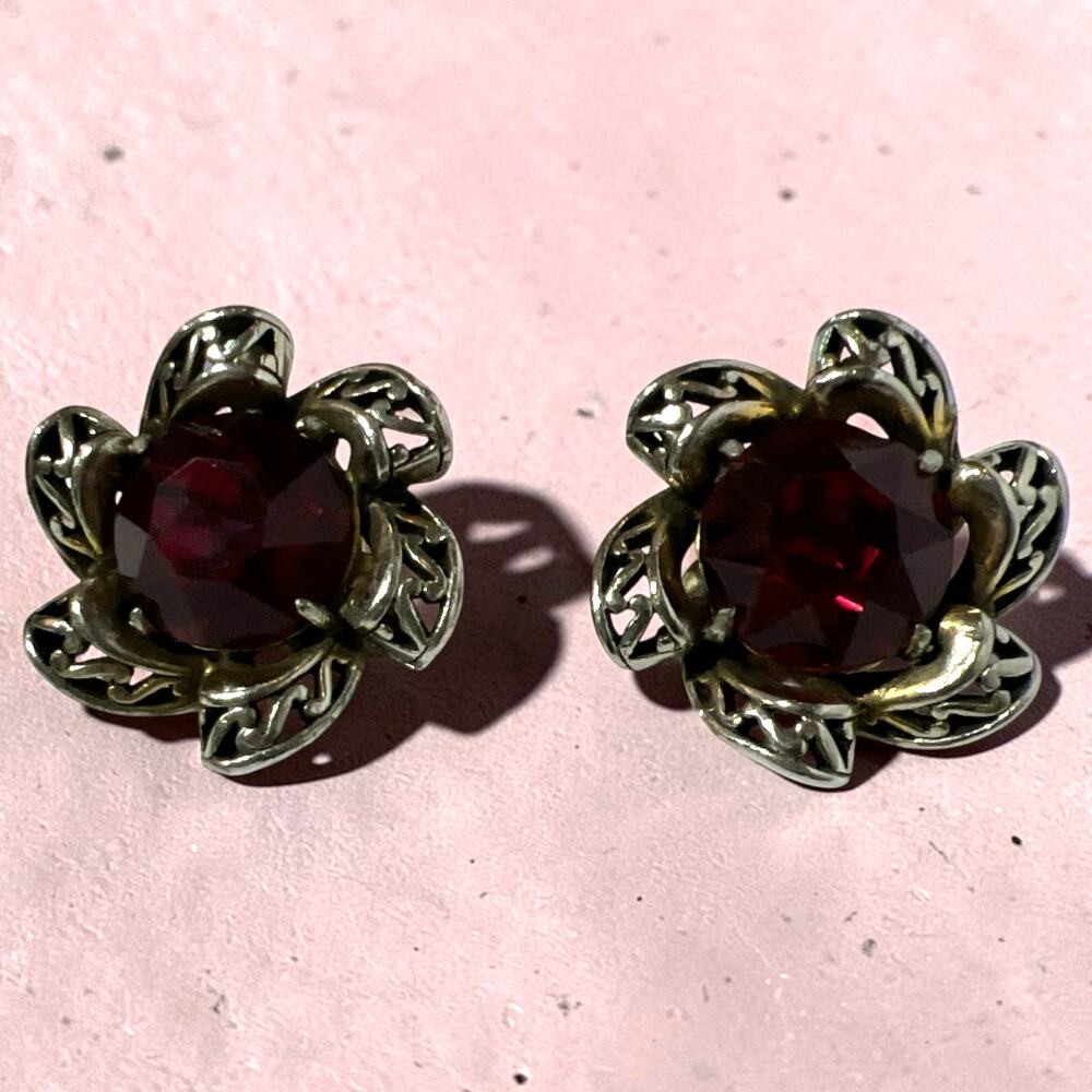 Vintage Crown Trifari Red Rhinestone Flower Clip On Earrings 1950s Silver Tone